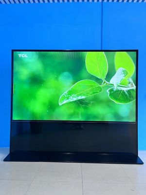Pantalla publicitaria LCD de 86 pulgadas con resolución 4K y brillo de 450cd/m2 para señalización digital comercial